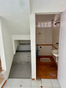 Bathroom Image of 1170 Sq.ft 3 BHK Duplex for sale in Panchayat Nagar Rajkot for Rs. 11000000