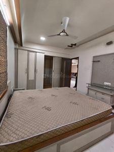 Bedroom Image of 1950 Sq.ft 3 BHK Apartment / Flat for rent in Navrangpura Ahmedabad for Rs. 55000