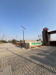 Milan Premier Plot View 2