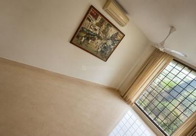 Bedroom Image of 1300 Sq.ft 2 BHK Apartment / Flat for rent in Hill View Apartments, Vasant Vihar New Delhi for Rs. 90000