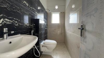 Image of 2400 Sq.ft 4 BHK Apartment / Flat for sale in Bangur Avenue, Kolkata for Rs. 15000000