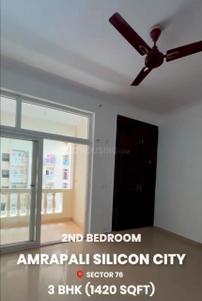 Bedroom Image of 1420 Sq.ft 3 BHK Apartment / Flat for sale in Amrapali Silicon City, Sector 76 Noida for Rs. 15500000