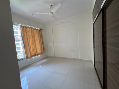 Bedroom Image of 920 Sq.ft 2 BHK Apartment / Flat for rent in Sheth Vasant Fiona, Thane West Thane for Rs. 41000