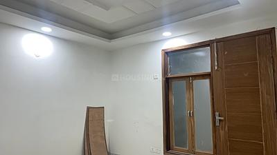 Bedroom Image of 1450 Sq.ft 4 BHK Builder Floor for sale in Khanpur New Delhi for Rs. 12000000