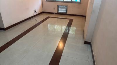 Living Room Image of 920 Sq.ft 2 BHK Apartment / Flat for sale in Powai Fortune Co-opertiveSociety, Powai Mumbai for Rs. 17000000