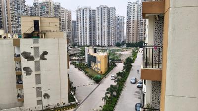 Balcony Image of 1185 Sq.ft 3 BHK Apartment / Flat for rent in Amrapali Centurian Park, Noida Extension Greater Noida for Rs. 23000