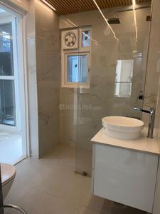 Bathroom Image of 1486 Sq.ft 3.5 BHK Apartment / Flat for sale in Nirala Greenshire Phase II, Noida Extension Greater Noida for Rs. 28400000