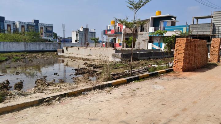 Red Hills Main Image 1