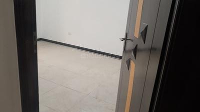 Bedroom Image of 3600 Sq.ft 3 BHK Independent House for rent in Sector 72 Noida for Rs. 52000