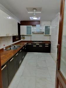Kitchen Image of 2200 Sq.ft 4 BHK Builder Floor for rent in Green Park, Green Park Extension New Delhi for Rs. 175000