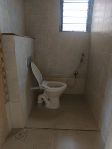 Common Bathroom Image of 1175 Sq.ft 2 BHK Apartment / Flat for sale in Magarpatta Jasminium, Magarpatta City Pune for Rs. 16500000
