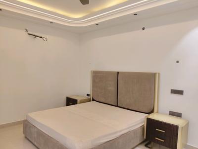 Bedroom Image of 2500 Sq.ft 4 BHK Builder Floor for sale in Ansal Versalia, Sector 67 Gurgaon for Rs. 26500000