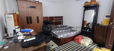 Bedroom Image of 2500 Sq.ft 6 BHK Duplex for sale in RWA BK Dutt Colony, BK Dutt Colony New Delhi for Rs. 21000000