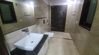 Image of 1800 Sq.ft 3 BHK Builder Floor for rent in Surya Niketan, Anand Vihar, New Delhi for Rs. 65000