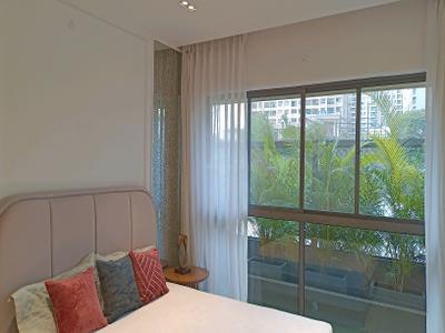 Bedroom Image of 3200 Sq.ft 3.5 BHK Apartment / Flat for sale in Goel Ganga Platino, Kharadi Pune for Rs. 32500000