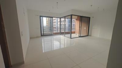 Living Room Image of 3067 Sq.ft 4 BHK Apartment / Flat for sale in Shrinivas Luxuria 2, Bhadaj Ahmedabad for Rs. 18900000