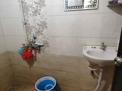 Bathroom Image of 620 Sq.ft 1 BHK Apartment / Flat for sale in Mayuri Optimum, Pisoli Pune for Rs. 3300000