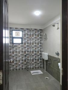 Common Bathroom Image of 2100 Sq.ft 4 BHK Apartment / Flat for sale in CGEWHO Kendriya Vihar, Phi II Greater Noida for Rs. 24000000