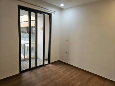 Bedroom Image of 700 Sq.ft 2 BHK Apartment / Flat for sale in Lodha New Cuffe Parade, Sion Mumbai for Rs. 26000000