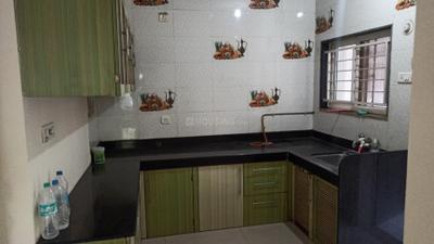 Kitchen Image of 1300 Sq.ft 2 BHK Apartment / Flat for rent in Kumar Picasso Tower A B1 B2 E O1 O2, Hadapsar Pune for Rs. 37000