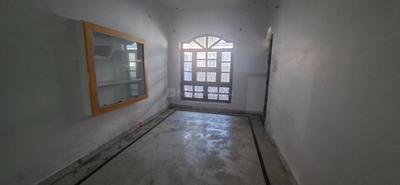 Living Room Image of 850 Sq.ft 2 BHK Builder Floor for rent in Kamta Lucknow for Rs. 12000