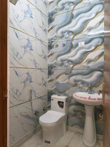 Common Bathroom Image of 1100 Sq.ft 2 BHK Builder Floor for sale in Vasundhara Ghaziabad for Rs. 6775000