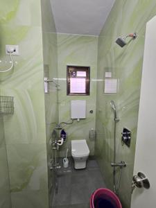 Bathroom Image of 2500 Sq.ft 4 BHK Villa for sale in Chembur Mumbai for Rs. 47500000