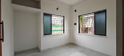 Bedroom Image of 950 Sq.ft 3 BHK Apartment / Flat for sale in Behala Chowrasta Kolkata for Rs. 4000000