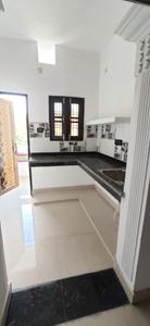 Kitchen Image of 700 Sq.ft 2 BHK Builder Floor for rent in Vrindavan Yojana Lucknow for Rs. 7000