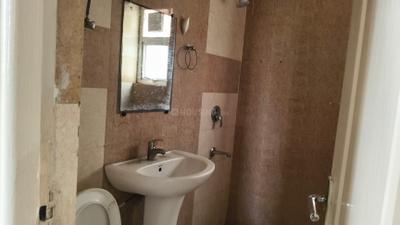 Image of 1217 Sq.ft 2.5 BHK Apartment / Flat for rent in RG Residency, Sector 120, Noida for Rs. 28000