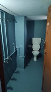 Bathroom Image of 900 Sq.ft 1 BHK Builder Floor for rent in Rajajinagar Bengaluru for Rs. 15000