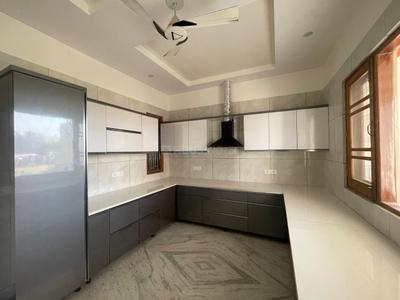 Kitchen Image of 3200 Sq.ft 4 BHK Villa for rent in Gandhi Nagar Jammu for Rs. 49999