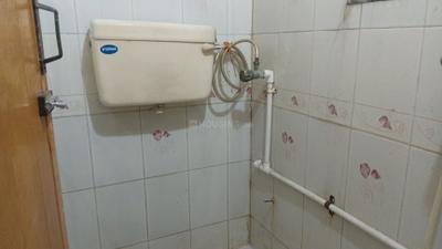 Bathroom Image of 580 Sq.ft 1 BHK Apartment / Flat for rent in Lok Milan, Powai Mumbai for Rs. 43000