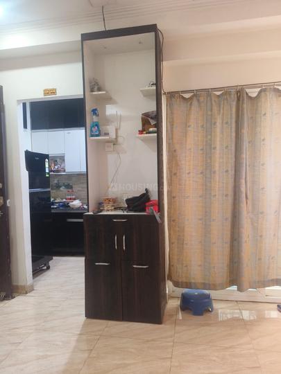 Gaur City 7th Avenue Main Image 1