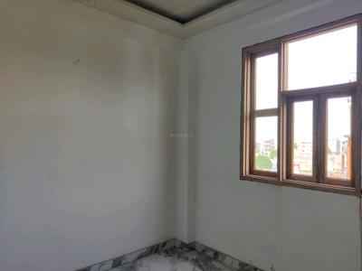 Bedroom Image of 750 Sq.ft 2 BHK Builder Floor for sale in DLF Ankur Vihar Ghaziabad for Rs. 2365255