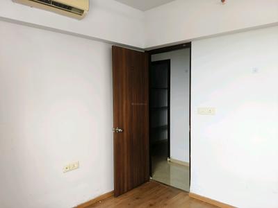 Bedroom Image of 1200 Sq.ft 3 BHK Apartment / Flat for sale in Lodha Lakeshore Greens, Palava Phase 2 Thane for Rs. 6800000