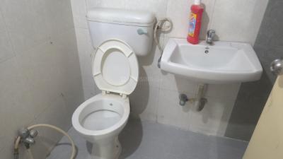 Image of 960 Sq.ft 2 BHK Apartment / Flat for rent in Yash Ravi Park, Hadapsar, Pune for Rs. 20000