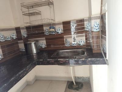Kitchen Image of 1100 Sq.ft 1 RK Builder Floor for rent in Rajajipuram Lucknow for Rs. 8000