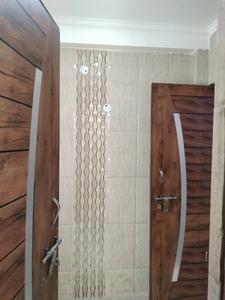 Common Bathroom Two Image of 1600 Sq.ft 3 BHK Apartment / Flat for sale in Sector 4 Dwarka New Delhi for Rs. 29100000