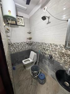 Image of 620 Sq.ft 2 BHK Builder Floor for rent in Shiva Builders Floor lll, Dwarka Mor, New Delhi for Rs. 17000