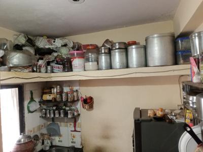 Kitchen Image of 350 Sq.ft 1 BHK Apartment / Flat for sale in Udhna Surat for Rs. 700000