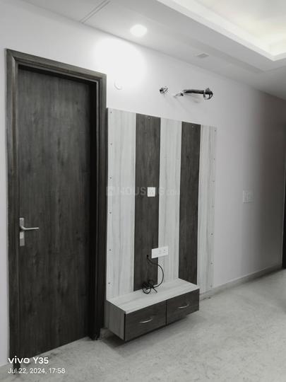 B3, Paschim Vihar Bedroom 1