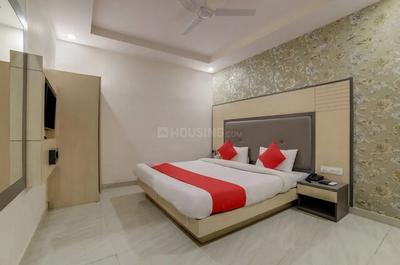 Bedroom Image of the hostel yard in Sector 58, Noida