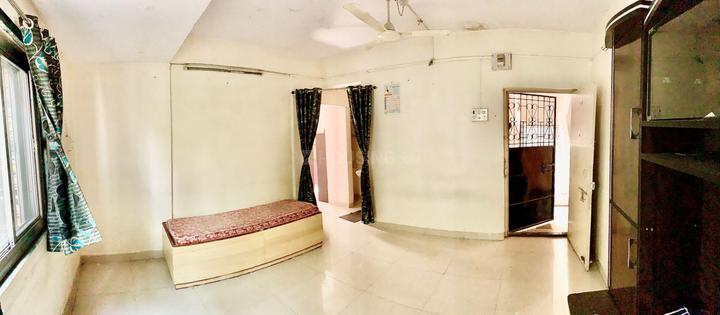 Shri Vardhan Apartment Main Image 1