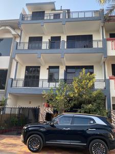3.5 BHK Independent House