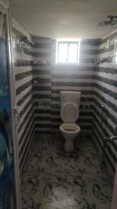 Bathroom Image of 800 Sq.ft 2 BHK Apartment / Flat for rent in Baidyabati Hooghly for Rs. 11000