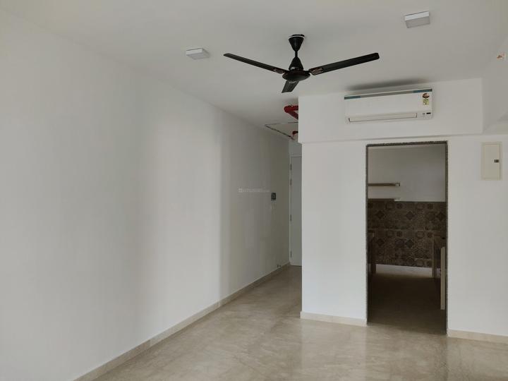 Vicinia Reach Life Living Room 1