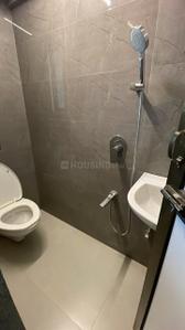 Bathroom Image of 1800 Sq.ft 3 BHK Apartment / Flat for rent in Maker Tower, Cuffe Parade Mumbai for Rs. 500000