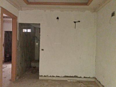 Living Room Image of 1050 Sq.ft 2 BHK Apartment / Flat for sale in Sector 73 Noida for Rs. 4200010