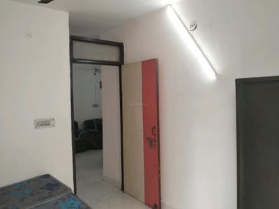 Bedroom Image of 1000 Sq.ft 3 BHK Builder Floor for rent in Patparganj New Delhi for Rs. 32000